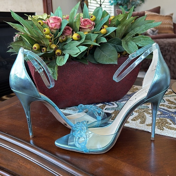 Brand New Jessica Simpson Wayri Stiletto Heels Sandals Lucite Chainlink Blue - Picture 9 of 15
